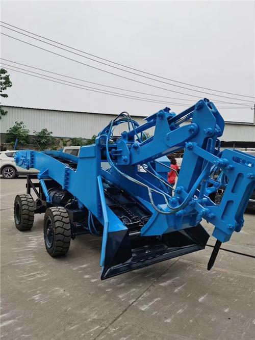 扒渣機(jī)的價(jià)格貴陽(yáng)扒渣機(jī)恒諾信機(jī)械